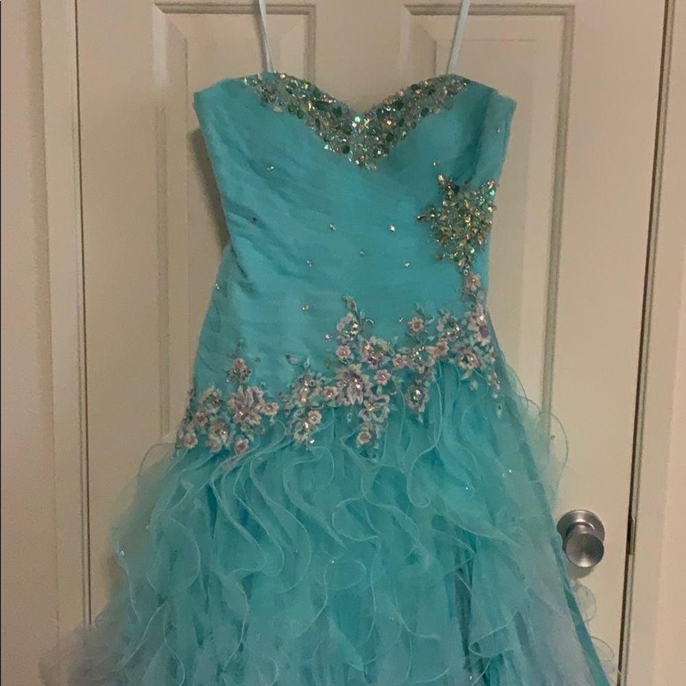 Ball gown